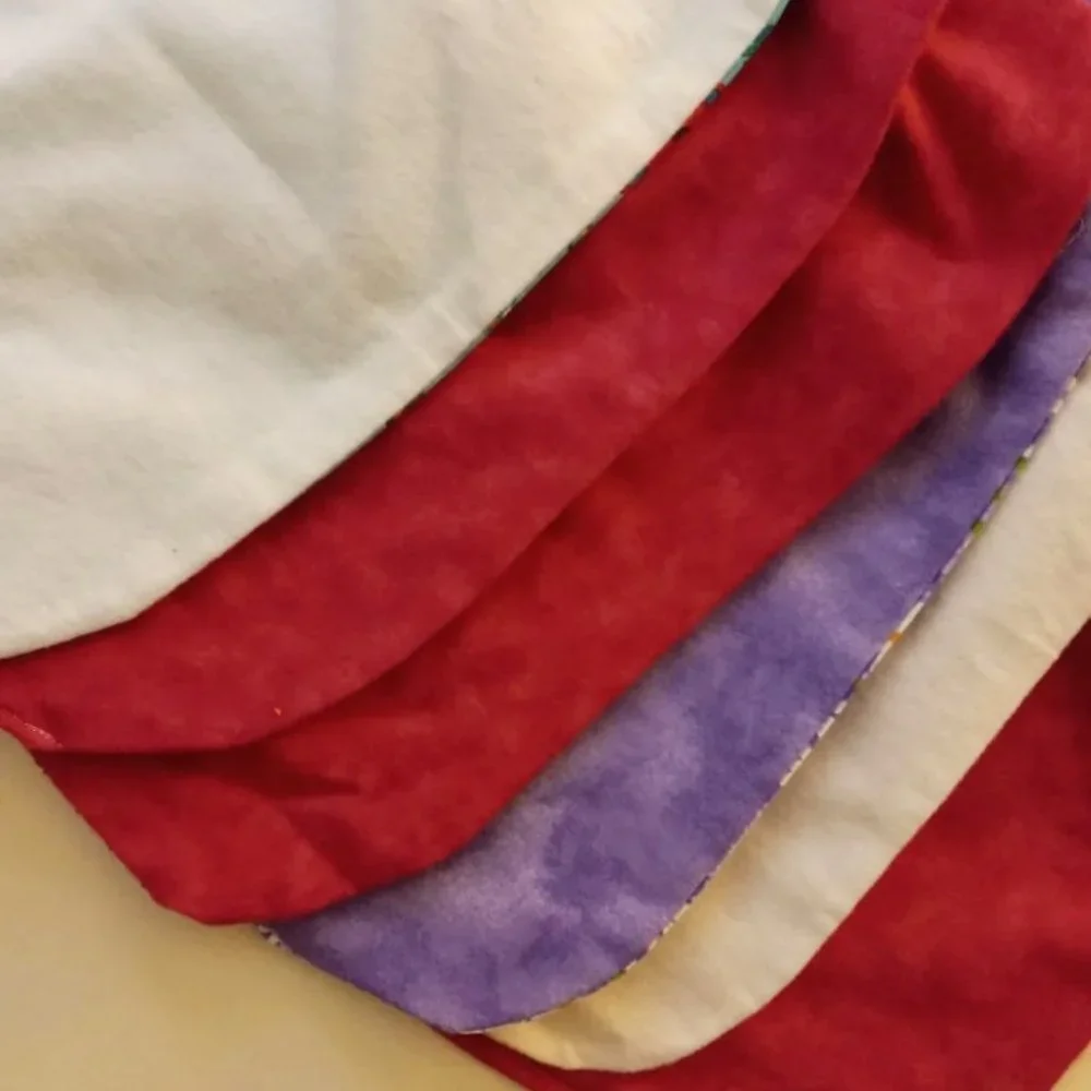 Baby Bibs Set Of 6 NWOT FLORAL & PAW PATROL - Picture 4 of 7